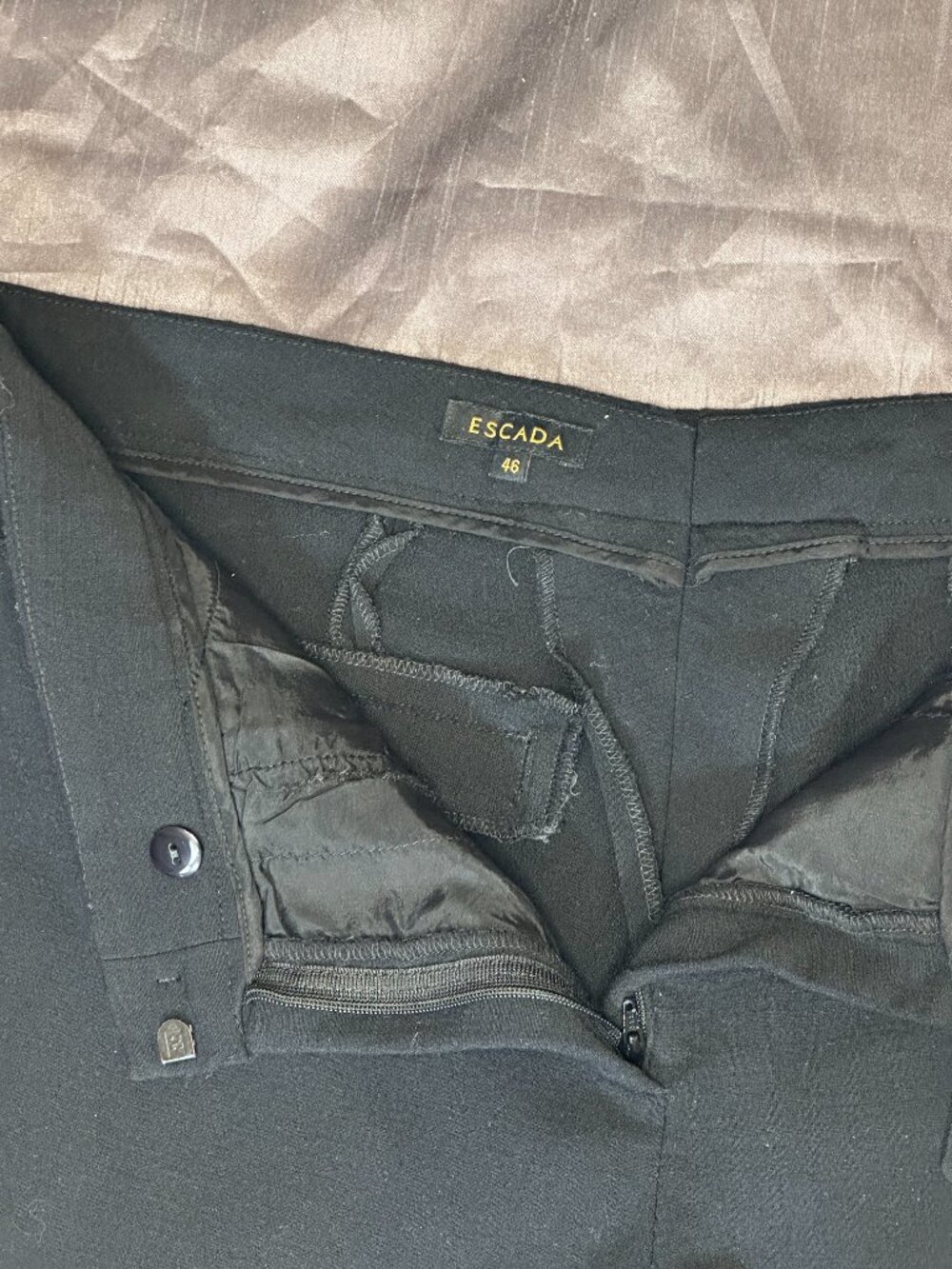 ESCADA Black Wool Casual Pants Women's Size 46 - Picture 10 of 15